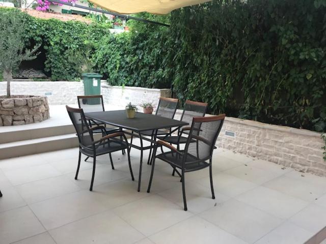 שיבניק Apartment Bruno מראה חיצוני תמונה